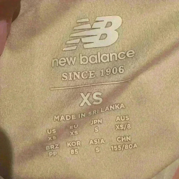 New Balance | Shape Shield Running Shirt | Women's XS - Picture 6 of 7
